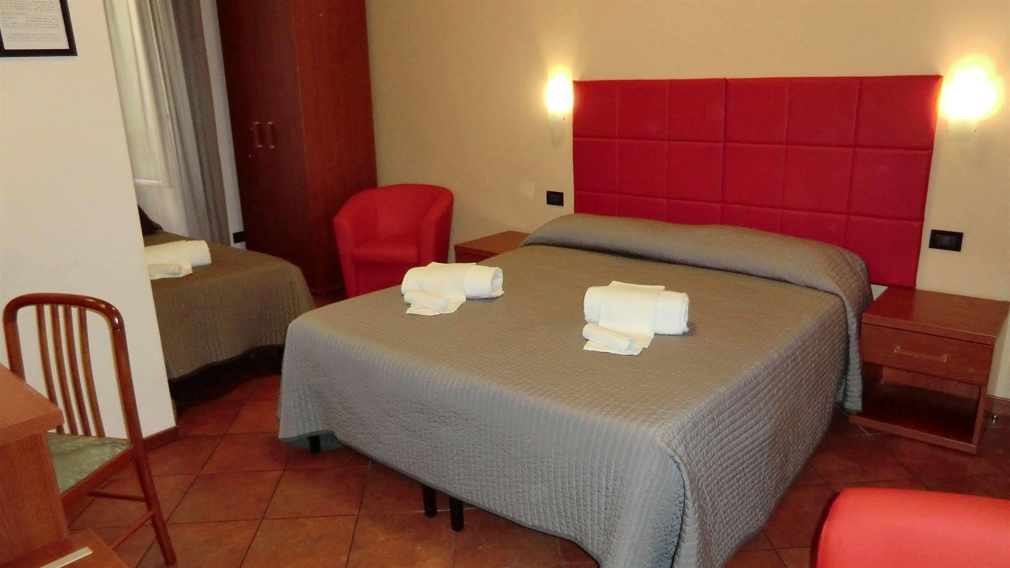 Colosseo Relais Rome Exterior photo